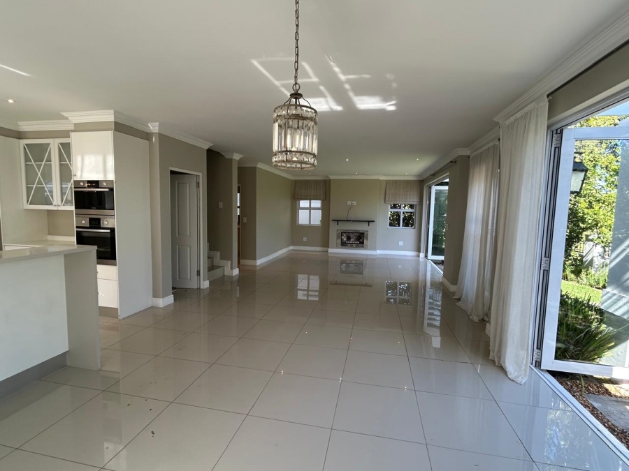 To Let 3 Bedroom Property for Rent in Val De Vie Estate Western Cape